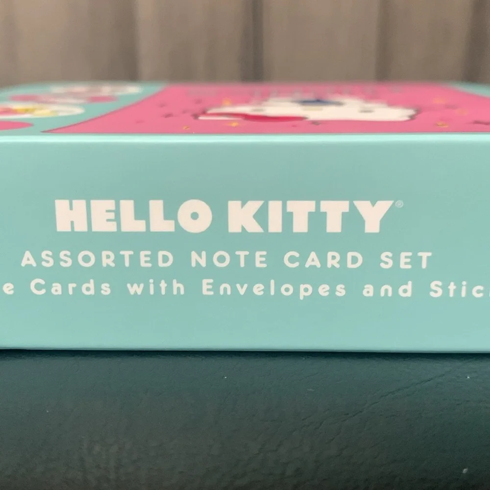 Sanrio Hello Kitty Box Of 12 Assorted Note Card Set & Stickers New In Box